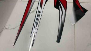 Bộ tem honda Airblade 125 2013 màu đỏ đen hàng nhập Thái Lan theo xe nhập thái chất lượng cao dành riêng cho dòng xe này tem in lụa hàng 3 lớp màu sắc cực đẹp và bềngiá bán cực tốt bán lẻ như bán sỉ