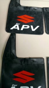 KARPET LUMPUR RODA SUZUKI APV DEPAN BELAKANG ( HARGA 1 SET 2 PC/ 1SET 4 PC)