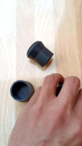 (50pcs) Karet Chitose 1 Inchi Diameter Lubang 25mm Karet Tutup Kaki Meja Kursi Rak Pipa Besi Bulat