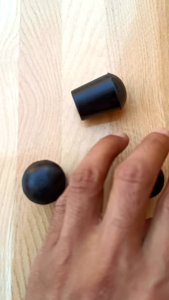 (50pcs)Karet Chitose 3/4 Inchi Diameter Lubang 20mm Karet Tutup Kaki Meja Kursi Rak Pipa Besi Bulat