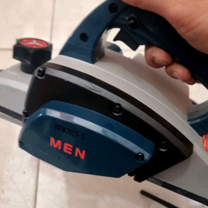 MESIN SERUT KAYU MEN ELECTRIC PLANER