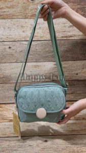 TAS SLEMPANG WANITA CHIBAO KANVAS 4Sleting AG1040-22