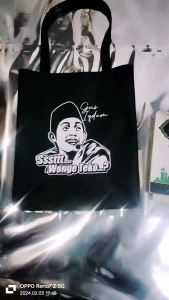 TAS NGAJI. TAS PENGAJIAN. TAS DEKENGAN PUSAT. TAS GUS IQDAM. TAS STNYEL. TOTE BAG