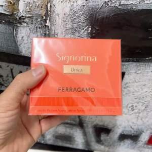 Nước hoa nữ Salvatore Ferragamo Signorina 100ml
