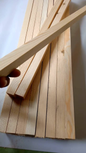 Kayu Reng / Lis Kayu Jati Belanda 1.5x1.5 x 40-50 cm