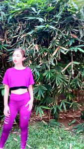 Baju Olahraga Wanita Terbaru: Legging Senam & Setelan Kaos Olahraga