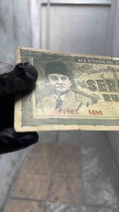 Uang Kertas 100 Rupiah 1947 Hijau Seri ORI II Koleksi Kuno