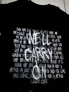 T-Shirt Baju Kaos Anak Band My Chemical Romance Well Carry On