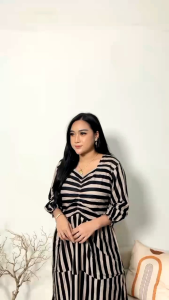 Daster Gamis Salur Susun Lengan 3/4: Daster Gamis Terbaru Kekinian