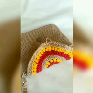 TAS RAJUT HANDMADE UNIK AFRICAN FLOWER KREM