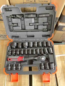 Bộ tuýp 1/2 35 chi tiết. Bộ khẩu 1/2 dùng máy xiết bù lông và tay chất liệu crv 42 siêu bên siêu cứng cáp.8676