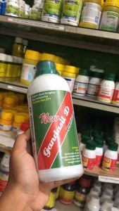 Gandasil Cair D 500 ML Pupuk Cair Merangsang Pertumbuhan daun dan Meningkatkan Daya Tahan Tanaman
