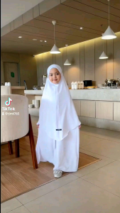 Gamis anak SOVIA SET untuk usia 1-12thn full set dengan cadar