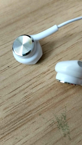 Headset PHILIPS STEREO HIFI Super Pure Sound SPORT EARPHONE XTRA BASS Suara Jernih
