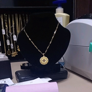 PAPERCLIP CHAIN WITH SUPER MONEY CATHER PENDANT