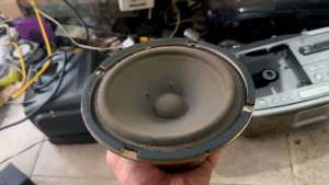 1 cái loa Formosa 4r20w 16cm toàn dải cực hay. Giá 1 cái