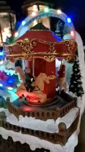 SANTAS WONDERFUL LIGHTS CHRISTMAS VILLAGE DISPLAY