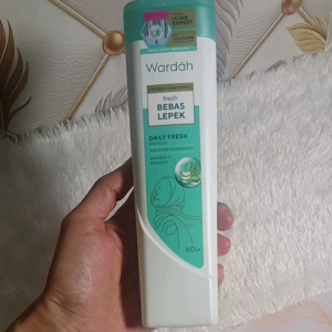 WARDAH Shampoo Bebas Lepek