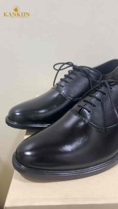KANKUN Plain-Toe Oxford รองเท้าคัทชูผู้ชาย หนังวัวแท้ เกรดพรีเมี่ยม ทรงทางการเรียบหรู สวยดีไซน์ทันสมัย แบบผูกเชือก หนังขัดมัน พื้นนุ่มพิเศษ