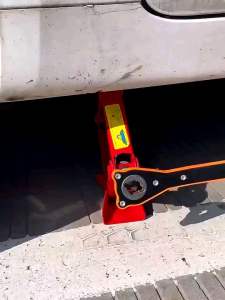 Kunci Pas Dongkrak Mobil Auto 2in1 + Konektor  Alat Pemutar Dongkrak 2 in 1 Mobil Motor