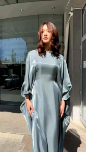 Abaya Dubay Shimer: Bahan Berkualitas Tinggi Abaya untuk Wanita