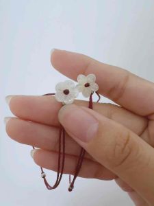 Lắc tay chỉ dây mảnh phối charm xà cừ hoa size mini KHÔNG GỈ vòng tay dây sáp basic phong cách hàn quốc