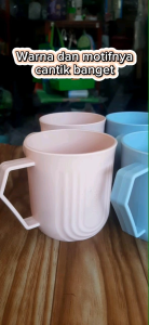 ( isi 6 pcs ) cangkir plastik 350 ml gagang / gelas kopi / minum air / mug kecil / souvenir / sovenir / kado