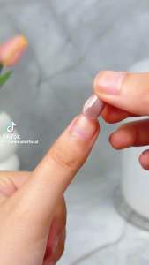 เล็บปลอมสำเร็จรูป สีเจล แถมฟรี อุปกรณ์กาวติดเล็บ