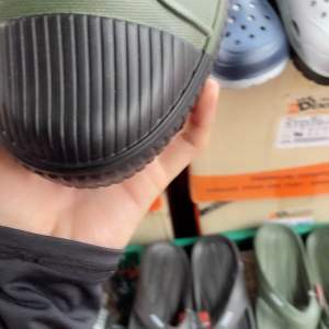 รองเท้าAddaลำลองแบบสวมไม่มีเชือกผูกพร้อมส่ง