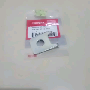 Plat Dudukan Mur As Roda Belakang Washer RR Axle Verza 150 CB150 Verza Original Honda 90560K18900