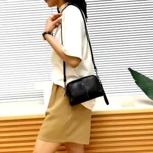 Clauvia Tas Selempang Perempuan Kulit Pu Fashion Ala Korea | Sling Bag Wanita New Arrival