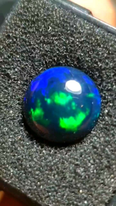 Kalimaya Black Opal Full Jarong: Aksesoris Berharga