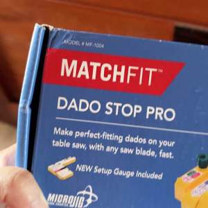Microjig MF-1004 MATCHFIT Dado Stop Pro Kit with Dado Stop Setup Gauge and Dovetail Clamp