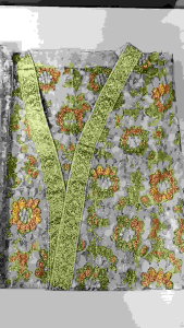 เสื้อนาค เสื้อคลุมนาค แบบสวย พร้อมส่ง คลิกที่นี้เพื่อเลือกเสื้อนาค เสื้อคลุมนาค แบบสวย