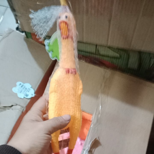 MAINAN AYAM PENCET BUNYI SS 2072