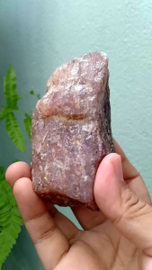 Strawberry Quartz | สตอเบอร์รี่ ควอตซ์  #หินดิบ หินธรรมชาติ สีแดง  น้ำหนัก 281 g