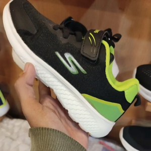 Sepatu Anak Sekolah Laki-laki & Perempuan: Skechers Go Run Premium Hitam Hijau