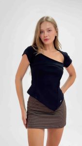 SWS-Victoria Rib-Knit Top เสื้อแหวกเฉียง เสื้อแขนสั้น ผ้ายืด ดีไซน์สวยไม่ซ้ำใคร ใส่ได้ทุกโอกาส