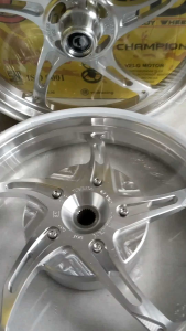 Velg VND New Speed Vario 160 ABS Vario 160 CBS 185x14 dan 215x14 velg vnd