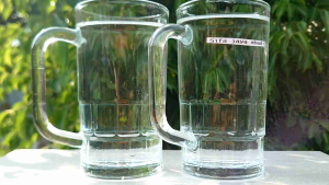 2pcs  GELAS KACA TEBAL/GELAS TEH/GELAS GAGANG/GELAS BIR/GELAS MINUM/GELAS BESAR/