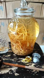 Rượu rễ sâm Hàn Quốc chai 750ml