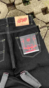 RED DENIM - CELANA RAW DENIM SELVEDGE ACCENT 15 oz �