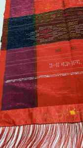 Ulos Sadum simata 2 baris pakaian adat Batak toba