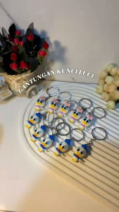 Gantungan Kunci Karakter Donald Duck Daisy Lucu Kualitas Impor Aksesoris Souvenir Ganci