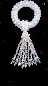 พวงมาลัยคริสตัลสีขาวใสอุบะ 9 ชาย