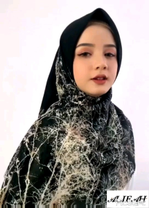 HIJAB SEGI EMPAT MOTIP/KERUDUNG  MOTIF VOAL TERBARU/JILBAB SEGI EMPAT MOTIF VOAL LASER CUT