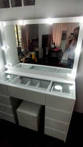 โต๊ะเครื่องแป้งมีไฟ รุ่น9 ลิ้นชัก ไม่รวมเก้าอี้ สินค้าส่งฟรีในเขตปริมณฑ