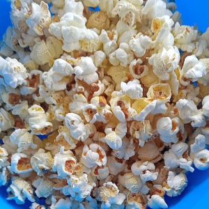 jagung pop corn mentah. kualitas super isi 1/2 kg