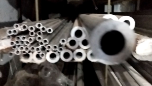 pipa aluminium OD 38mm x id 22mm tebal 8mm