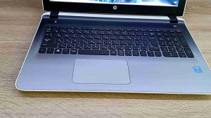 Laptop HP pavilion Notebook đẹp như mới 95%Co i3 gen 5/Ram 8GB/SSD 128G/Màn hình 15.6in.HDMI /VGA/camera/wifi/Bluetooth